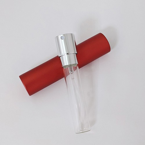 Travel size empty 8ml twist up perfume atomizer refillable perfume spray cylinder shape customize color